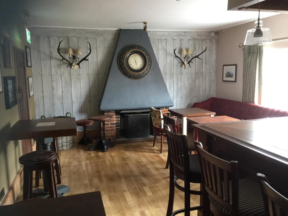 The Swan Inn Monks Eleigh 외부 사진